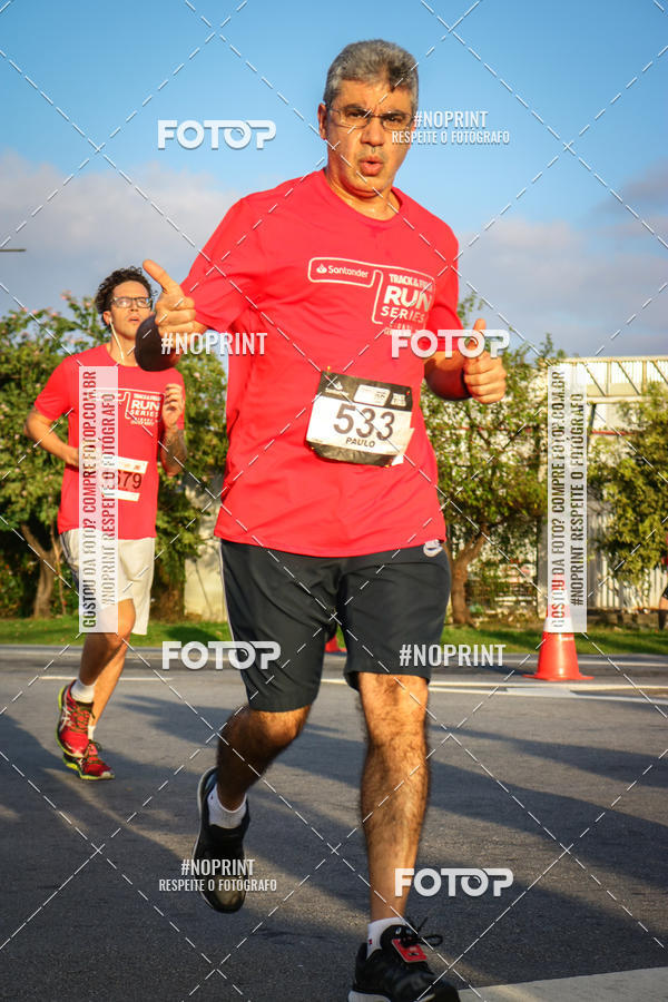 Buy your photos of the eventSantander Track&Field Run Series - Cidade Center Norte on Fotop