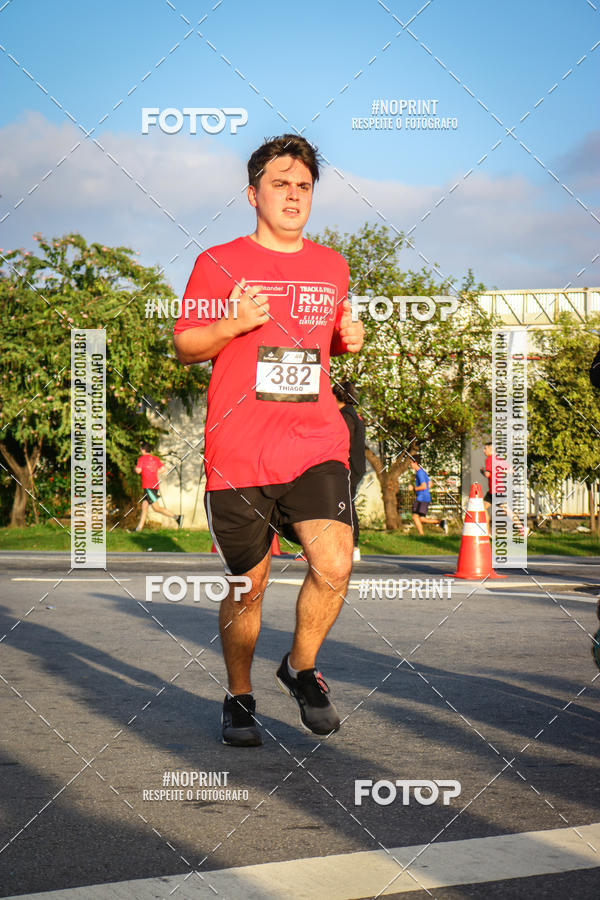 Buy your photos of the eventSantander Track&Field Run Series - Cidade Center Norte on Fotop