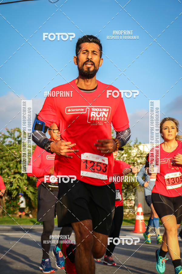 Buy your photos of the eventSantander Track&Field Run Series - Cidade Center Norte on Fotop