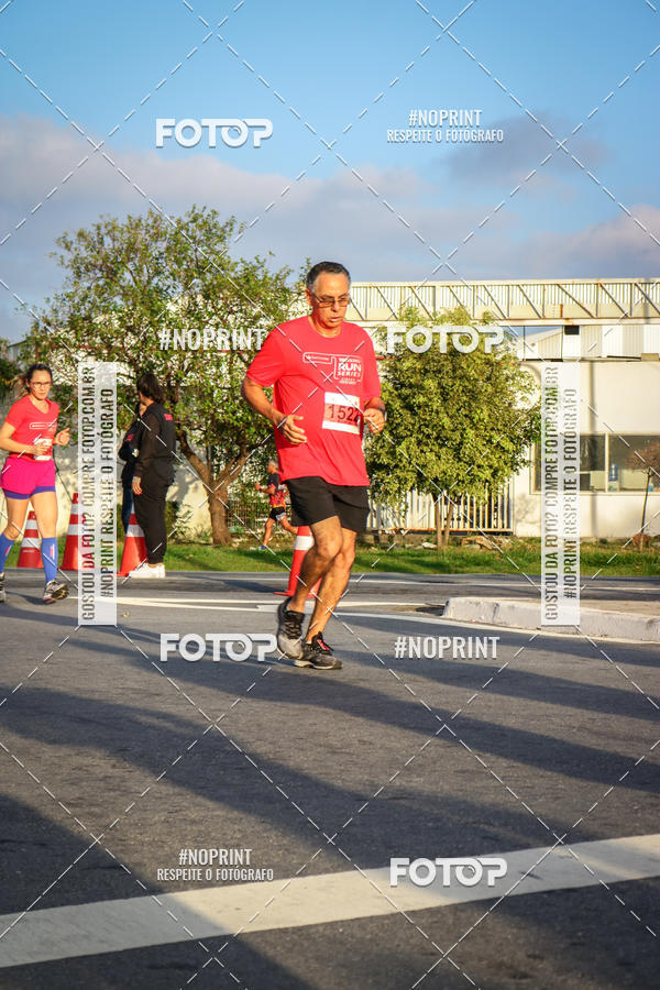 Buy your photos of the eventSantander Track&Field Run Series - Cidade Center Norte on Fotop