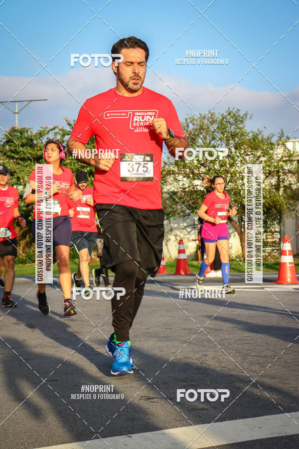 Buy your photos of the eventSantander Track&Field Run Series - Cidade Center Norte on Fotop