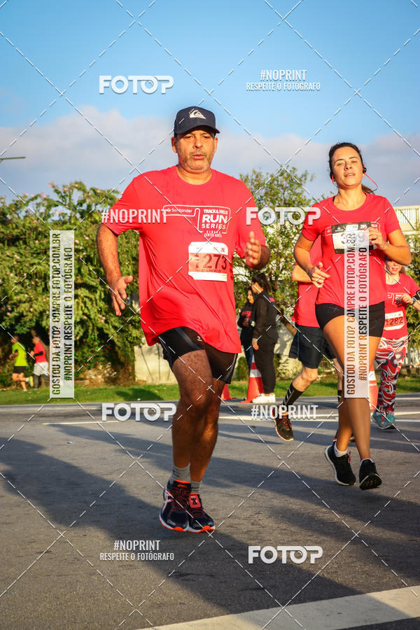 Buy your photos of the eventSantander Track&Field Run Series - Cidade Center Norte on Fotop