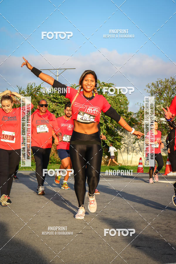 Buy your photos of the eventSantander Track&Field Run Series - Cidade Center Norte on Fotop