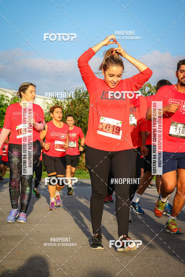 Buy your photos of the eventSantander Track&Field Run Series - Cidade Center Norte on Fotop