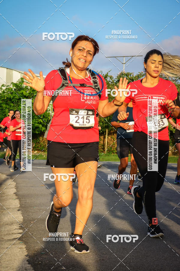 Buy your photos of the eventSantander Track&Field Run Series - Cidade Center Norte on Fotop