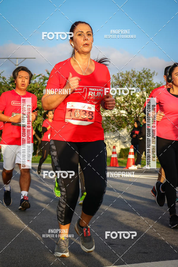 Acquista le foto dell'eventoSantander Track&Field Run Series - Cidade Center Norte in Fotop