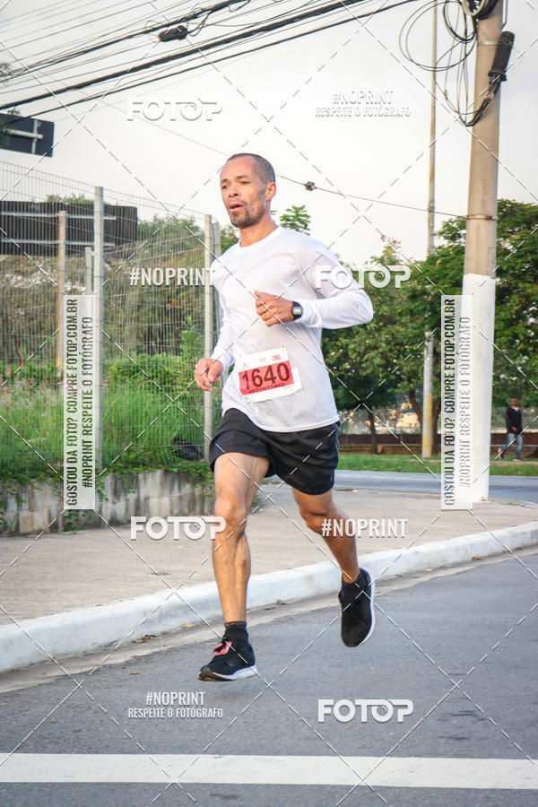 Buy your photos of the eventSantander Track&Field Run Series - Cidade Center Norte on Fotop