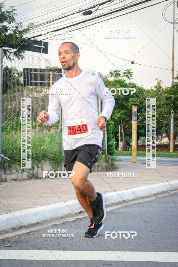 Buy your photos of the eventSantander Track&Field Run Series - Cidade Center Norte on Fotop