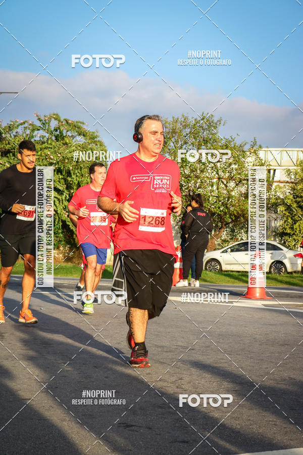 Acquista le foto dell'eventoSantander Track&Field Run Series - Cidade Center Norte in Fotop
