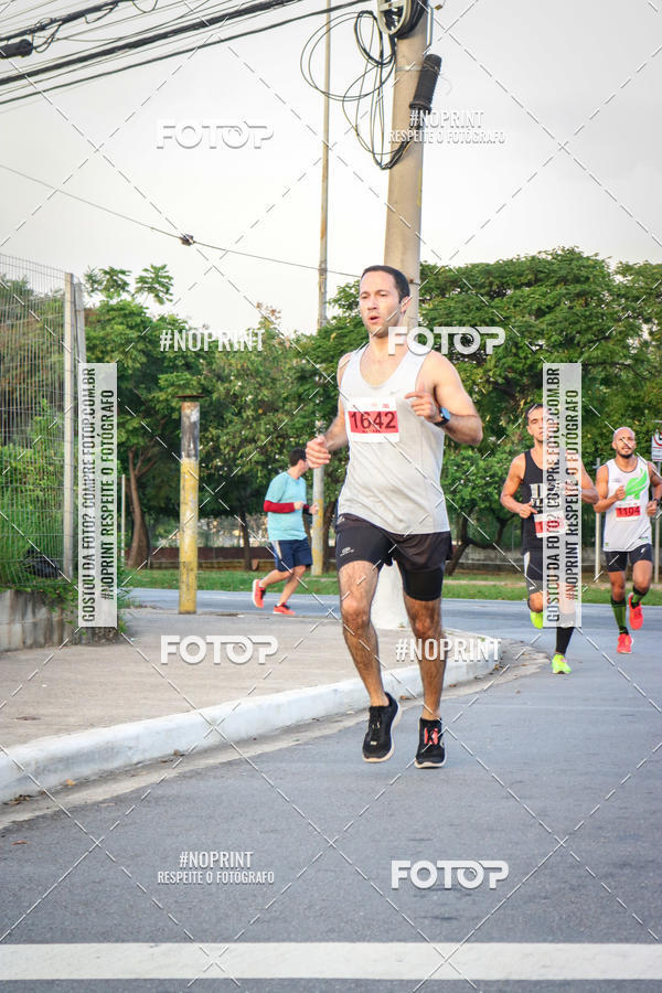 Buy your photos of the eventSantander Track&Field Run Series - Cidade Center Norte on Fotop