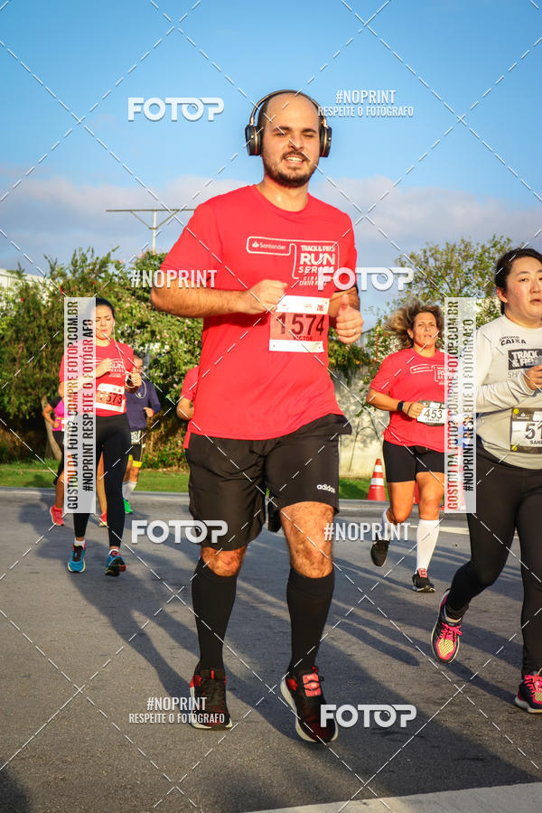 Buy your photos of the eventSantander Track&Field Run Series - Cidade Center Norte on Fotop