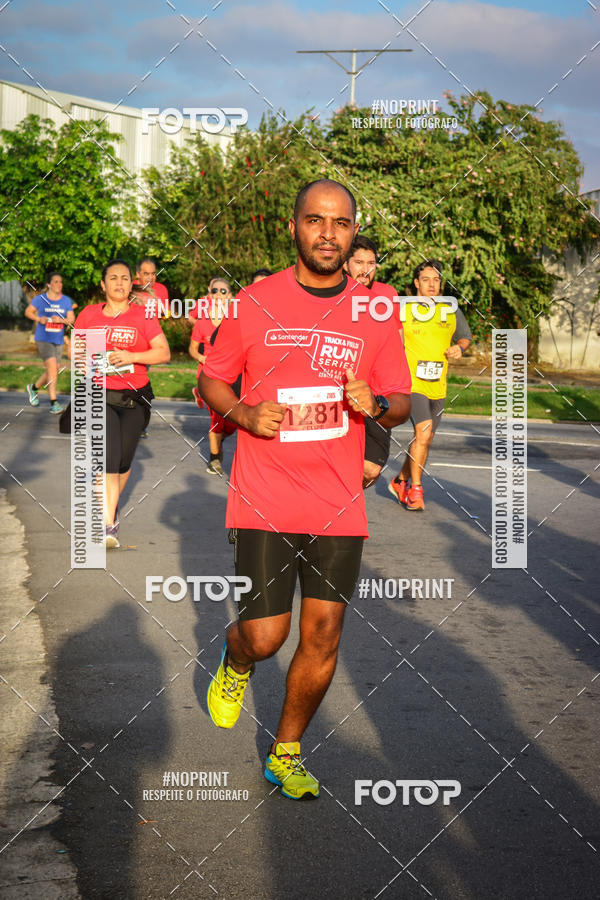 Buy your photos of the eventSantander Track&Field Run Series - Cidade Center Norte on Fotop
