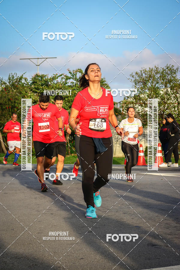 Buy your photos of the eventSantander Track&Field Run Series - Cidade Center Norte on Fotop