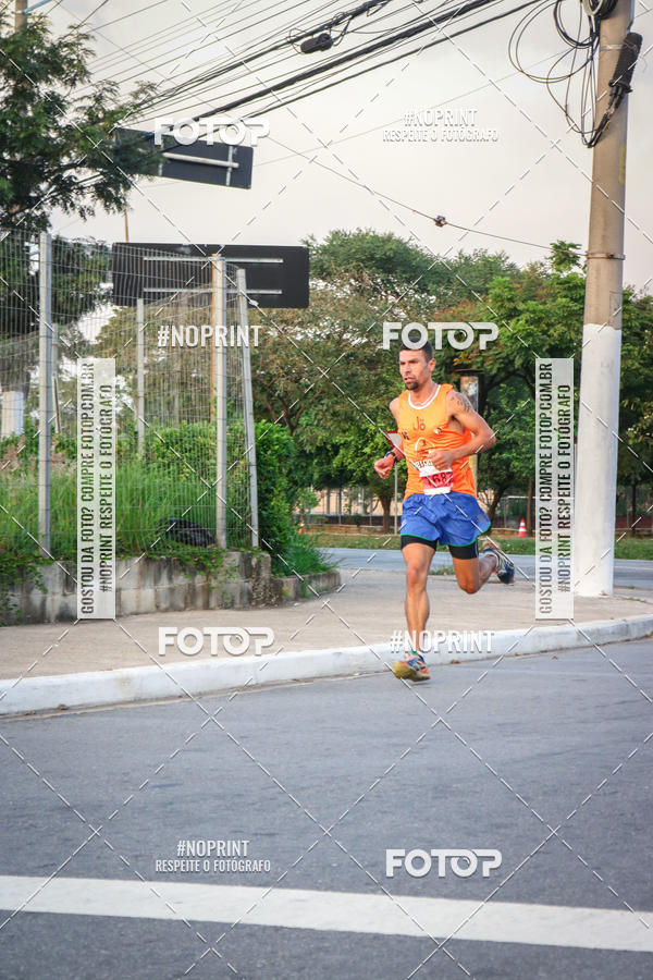 Buy your photos of the eventSantander Track&Field Run Series - Cidade Center Norte on Fotop