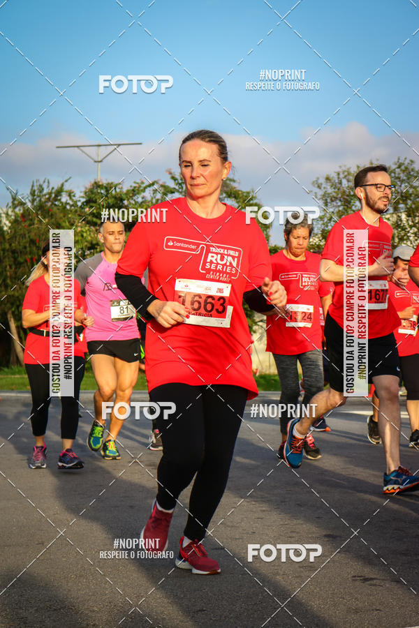 Buy your photos of the eventSantander Track&Field Run Series - Cidade Center Norte on Fotop