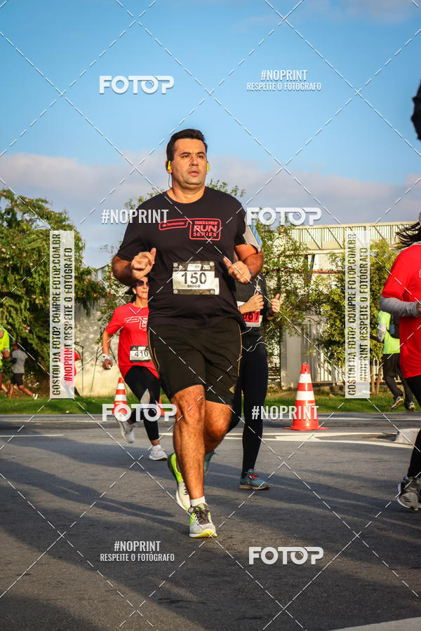 Buy your photos of the eventSantander Track&Field Run Series - Cidade Center Norte on Fotop