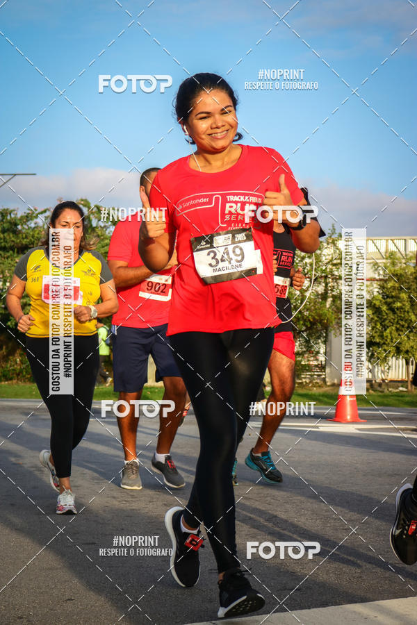 Buy your photos of the eventSantander Track&Field Run Series - Cidade Center Norte on Fotop