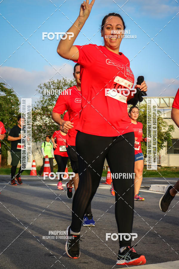 Achetez vos photos de l'�v�nementSantander Track&Field Run Series - Cidade Center Norte sur Fotop