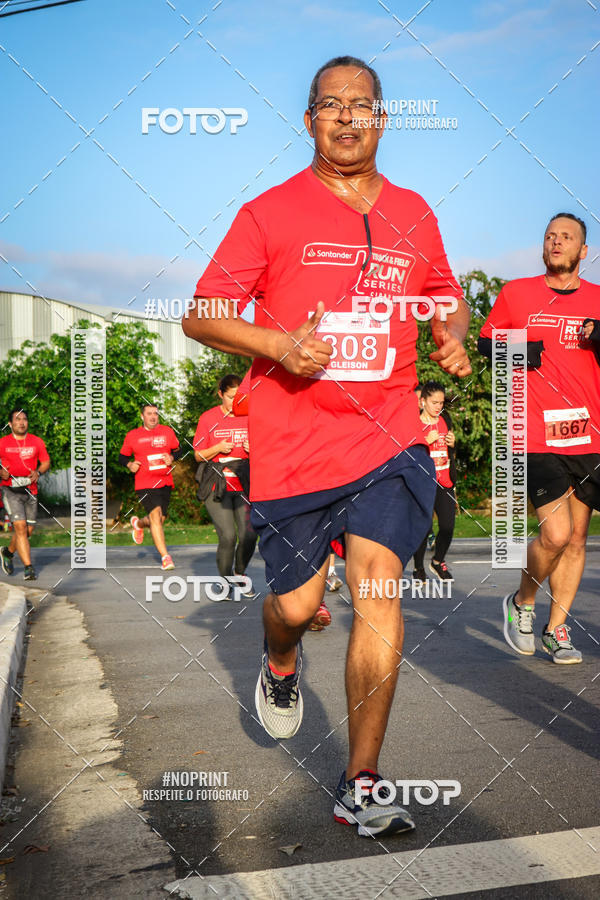 Buy your photos of the eventSantander Track&Field Run Series - Cidade Center Norte on Fotop