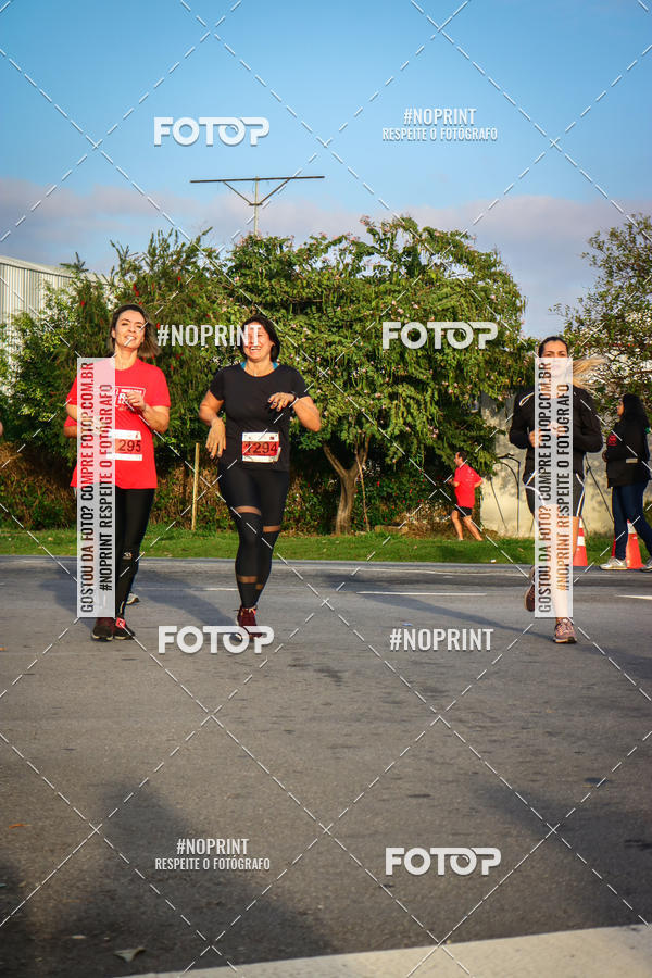 Buy your photos of the eventSantander Track&Field Run Series - Cidade Center Norte on Fotop