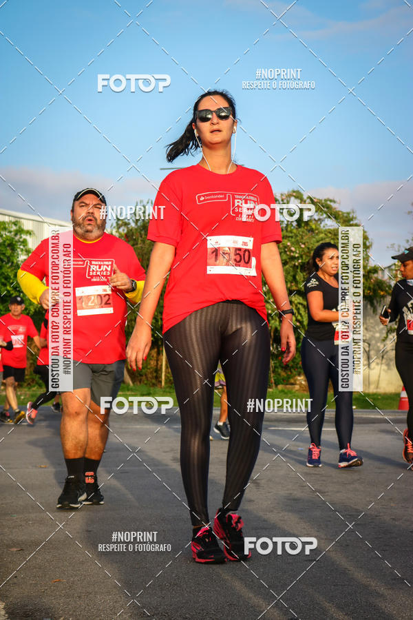 Buy your photos of the eventSantander Track&Field Run Series - Cidade Center Norte on Fotop