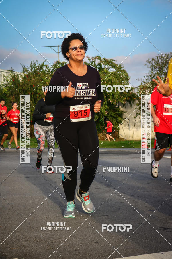 Acquista le foto dell'eventoSantander Track&Field Run Series - Cidade Center Norte in Fotop