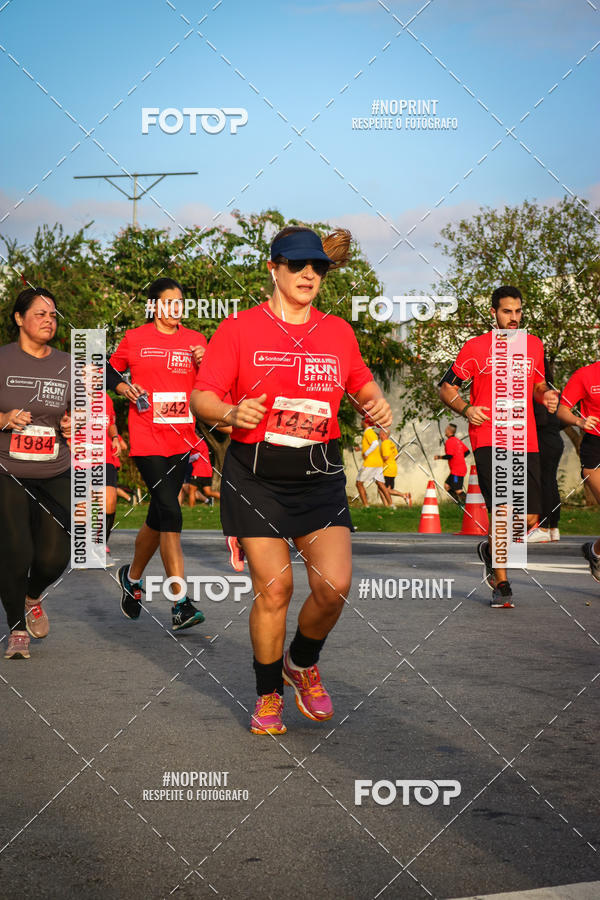 Buy your photos of the eventSantander Track&Field Run Series - Cidade Center Norte on Fotop