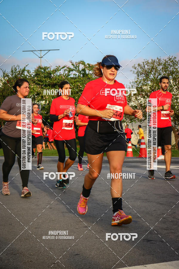 Buy your photos of the eventSantander Track&Field Run Series - Cidade Center Norte on Fotop