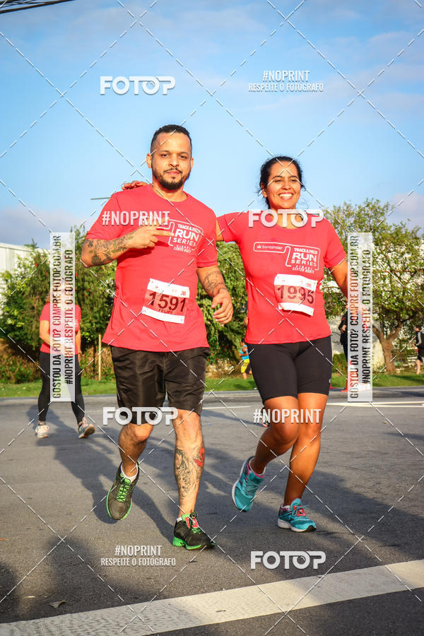 Acquista le foto dell'eventoSantander Track&Field Run Series - Cidade Center Norte in Fotop
