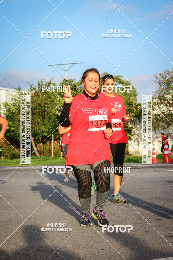 Acquista le foto dell'eventoSantander Track&Field Run Series - Cidade Center Norte in Fotop
