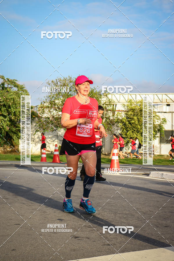 Achetez vos photos de l'�v�nementSantander Track&Field Run Series - Cidade Center Norte sur Fotop