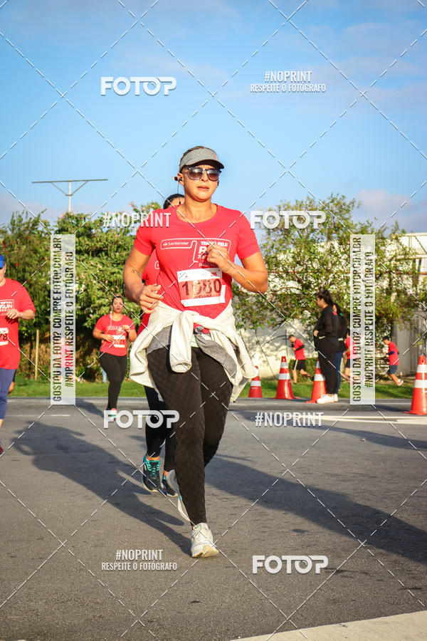 Achetez vos photos de l'�v�nementSantander Track&Field Run Series - Cidade Center Norte sur Fotop