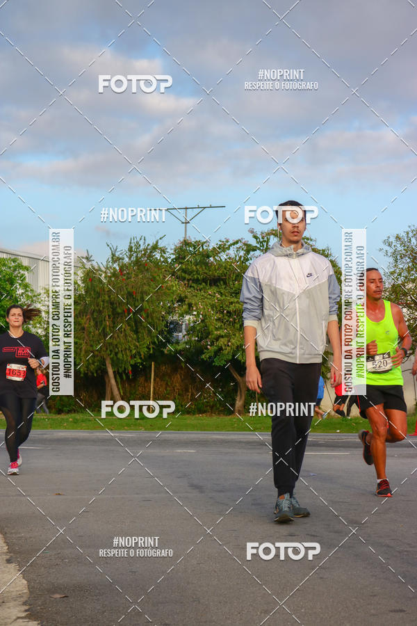 Acquista le foto dell'eventoSantander Track&Field Run Series - Cidade Center Norte in Fotop