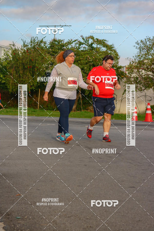 Achetez vos photos de l'�v�nementSantander Track&Field Run Series - Cidade Center Norte sur Fotop