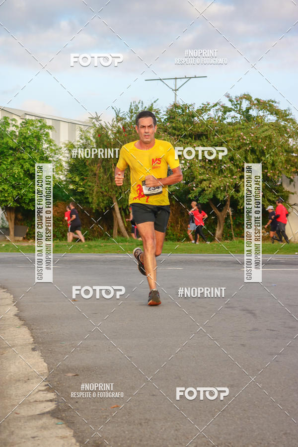 Achetez vos photos de l'�v�nementSantander Track&Field Run Series - Cidade Center Norte sur Fotop