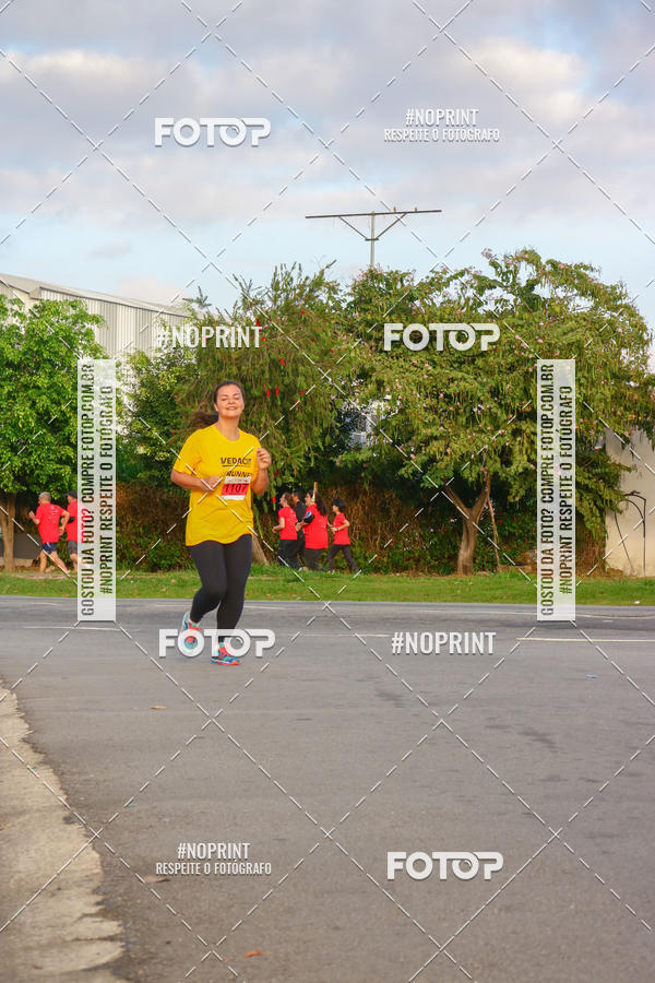 Compre as suas fotos do eventoSantander Track&Field Run Series - Cidade Center Norte no Fotop
