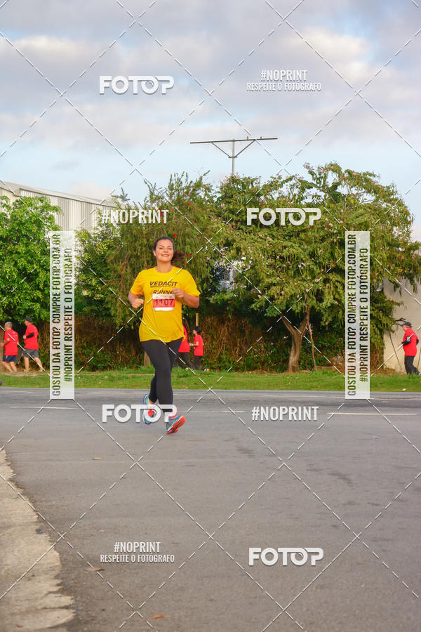 Compre as suas fotos do eventoSantander Track&Field Run Series - Cidade Center Norte no Fotop