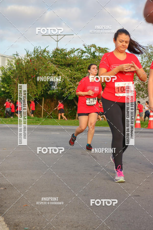 Compra tus fotos del eventoSantander Track&Field Run Series - Cidade Center Norte En Fotop
