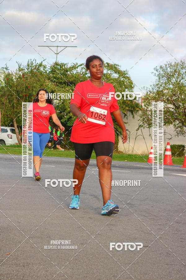 Compra tus fotos del eventoSantander Track&Field Run Series - Cidade Center Norte En Fotop