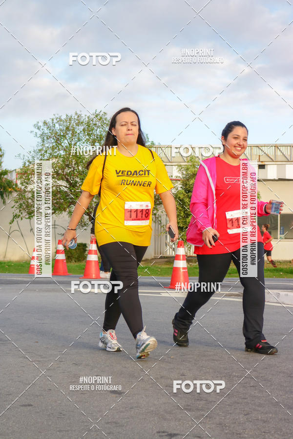 Compra tus fotos del eventoSantander Track&Field Run Series - Cidade Center Norte En Fotop