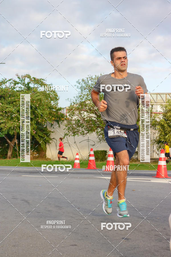 Compra tus fotos del eventoSantander Track&Field Run Series - Cidade Center Norte En Fotop