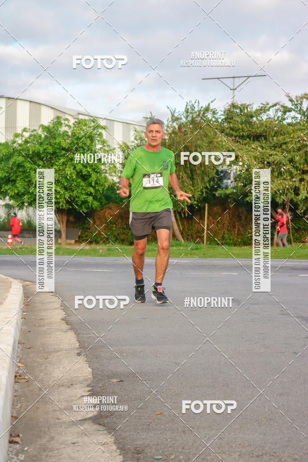 Achetez vos photos de l'vnementSantander Track&Field Run Series - Cidade Center Norte sur Fotop