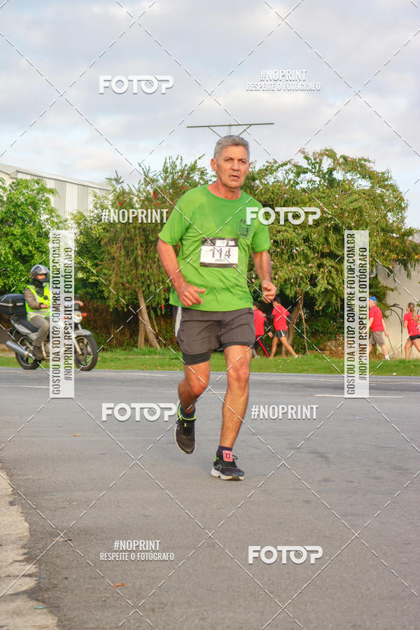Achetez vos photos de l'vnementSantander Track&Field Run Series - Cidade Center Norte sur Fotop