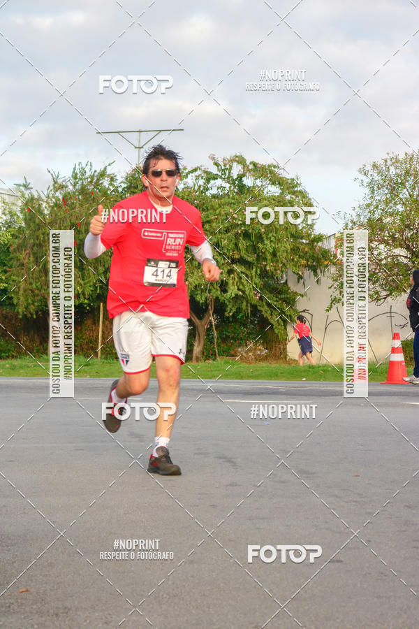 Achetez vos photos de l'vnementSantander Track&Field Run Series - Cidade Center Norte sur Fotop