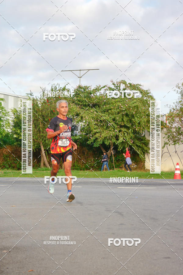 Achetez vos photos de l'vnementSantander Track&Field Run Series - Cidade Center Norte sur Fotop