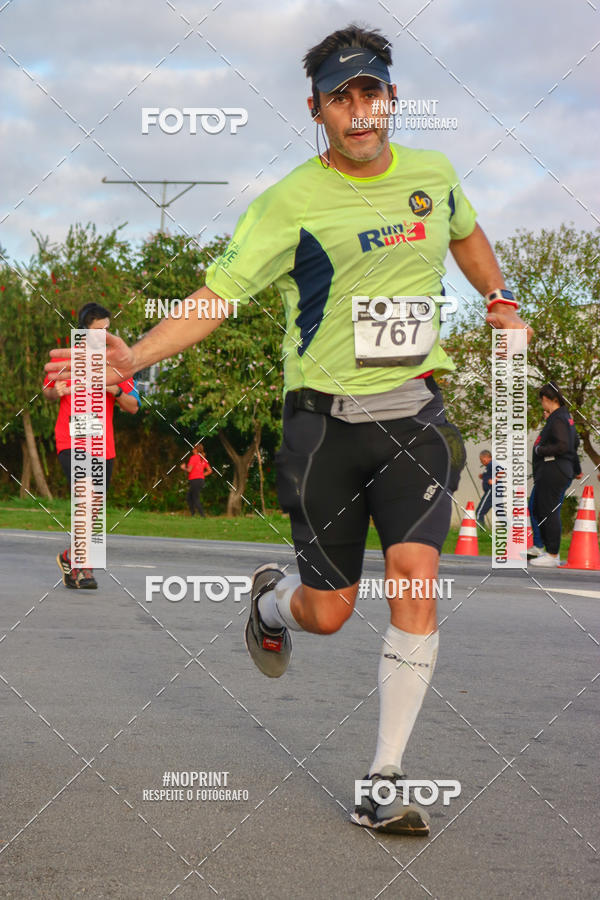 Buy your photos of the eventSantander Track&Field Run Series - Cidade Center Norte on Fotop