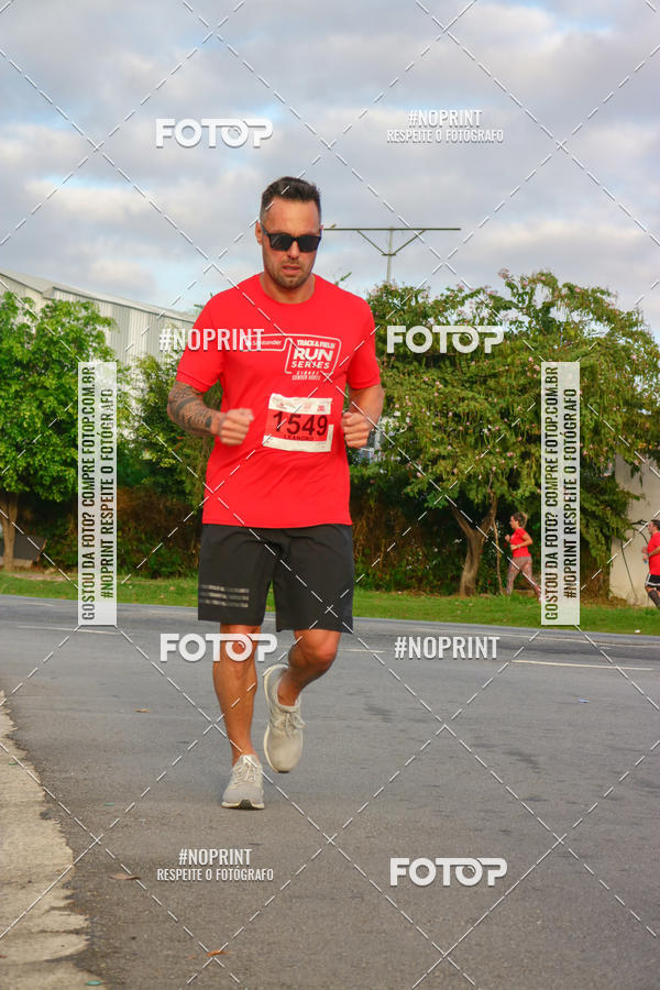 Buy your photos of the eventSantander Track&Field Run Series - Cidade Center Norte on Fotop
