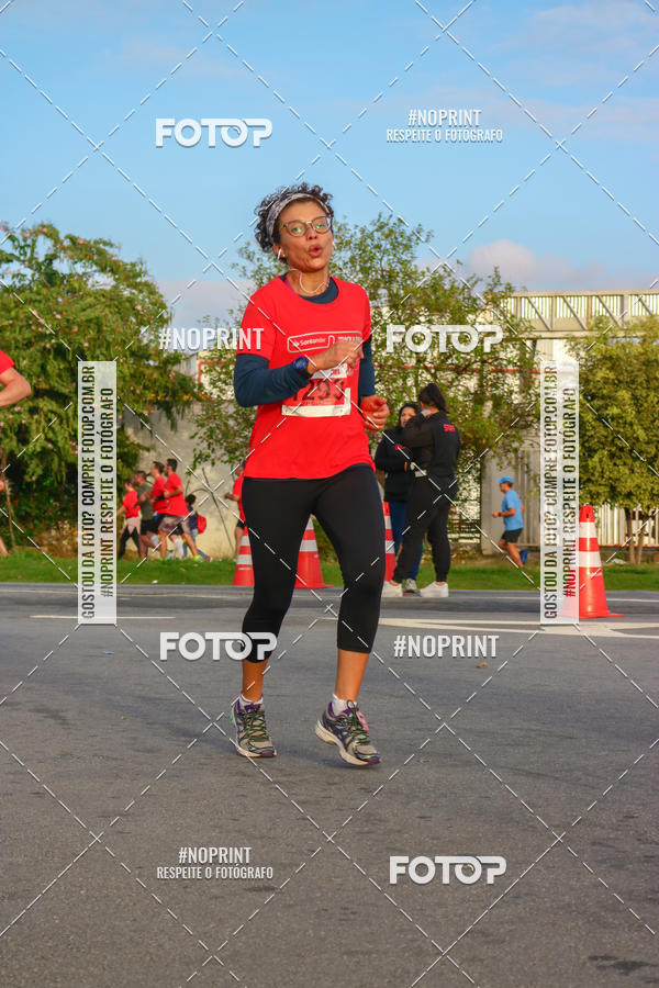 Buy your photos of the eventSantander Track&Field Run Series - Cidade Center Norte on Fotop