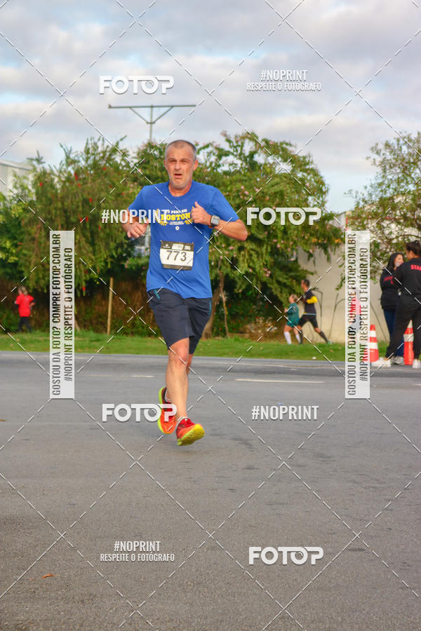 Buy your photos of the eventSantander Track&Field Run Series - Cidade Center Norte on Fotop