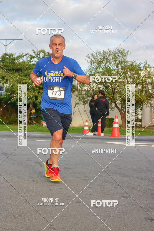 Buy your photos of the eventSantander Track&Field Run Series - Cidade Center Norte on Fotop